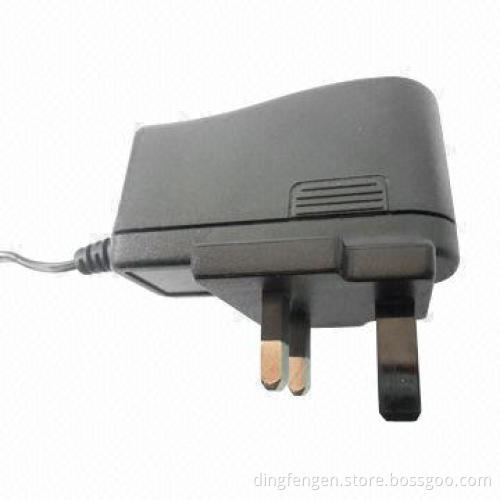 13.5W UK power adapter, vertical plug type with BS, GS, TUV safety approvals